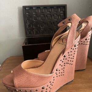 Penny Loves Kenny Brown Wedge Sandals with Elegant Cutouts